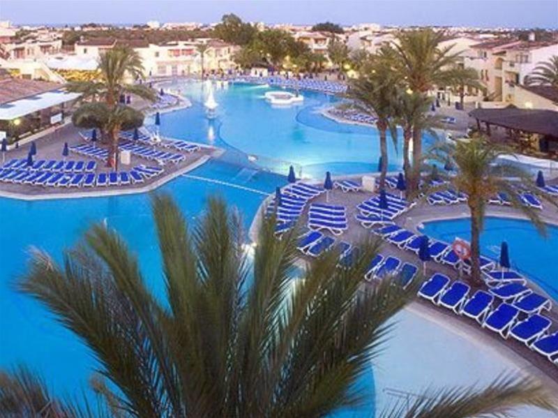Globales Aparthotel Bouganvilla Sa Coma  Exterior foto